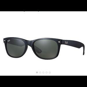 Polarized Ray-Ban Wayfarers